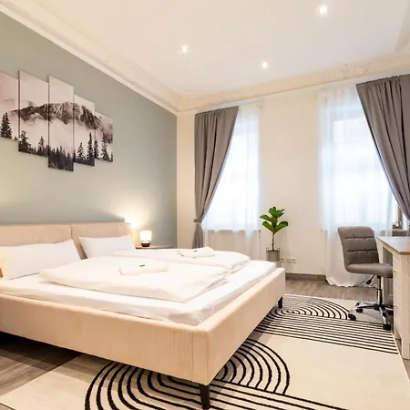 Familienfreundliche Stadt-oase Mit Arbeitsplatz - Bahnhofsnah, 2 Schlafzimmer, 76qm & Gratis Kaffee- Und Teeangebot Apartmán Chemnitz (Saská Kamenice)