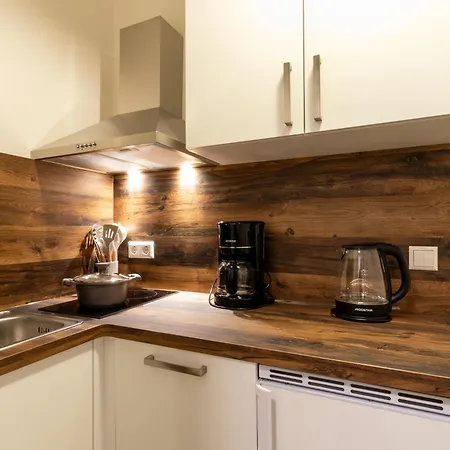 Apartmán Familienfreundliche Stadt-oase Mit Arbeitsplatz - Bahnhofsnah, 2 Schlafzimmer, 76qm & Gratis Kaffee- Und Teeangebot Chemnitz (Saská Kamenice)